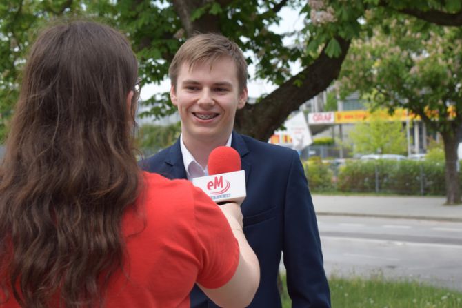 Język angielski za nimi