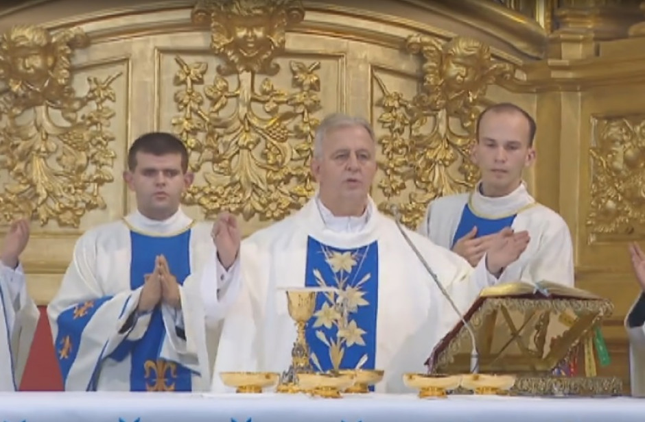 Bp Jan Piotrowski: Uczmy się od Maryi prawdy o Jezusie Chrystusie