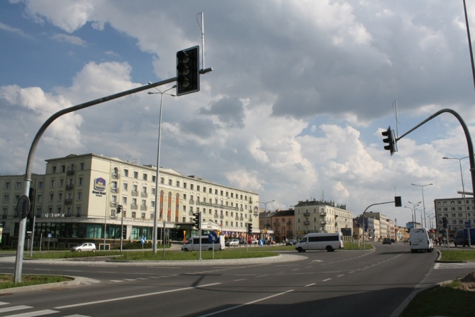 Rusza sygnalizacja na pechowym skrzyżowaniu
