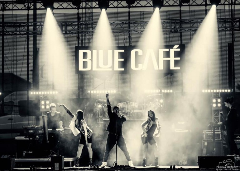 Zagra Blue Cafe, a uczniowie „Plastyka” zorganizują giełdę, czyli dzieje się w weekend