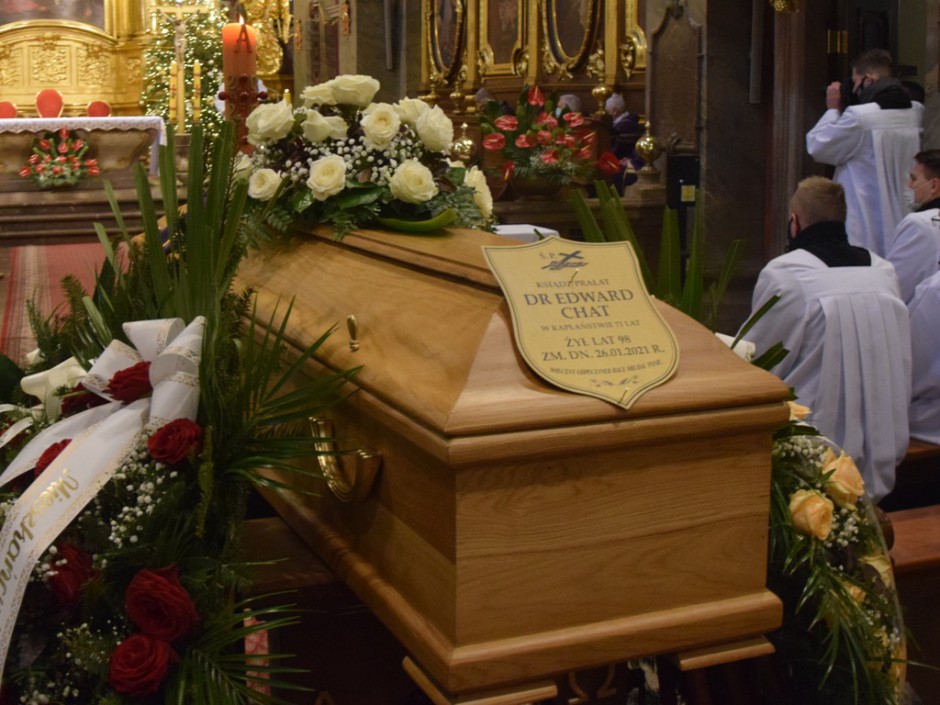 Pożegnaliśmy księdza Edwarda Chata