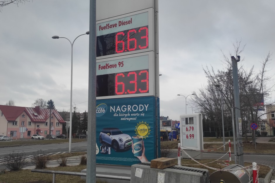Ceny paliw mocno w górę. Prawie 6.70 za litr ropy
