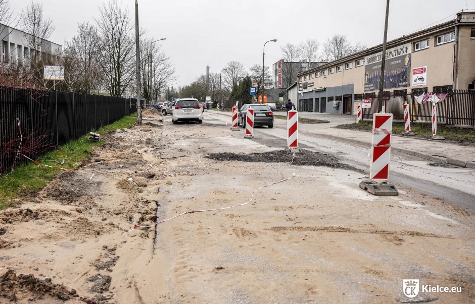 Ul. Artwińskiego jednokierunkowa przez miesiąc!