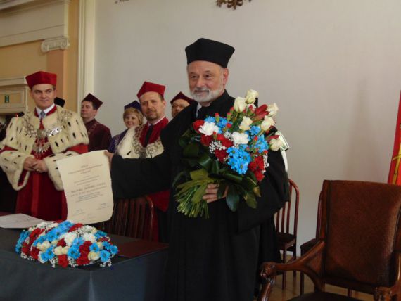 Tomasz Schramm doktorem honoris causa UJK