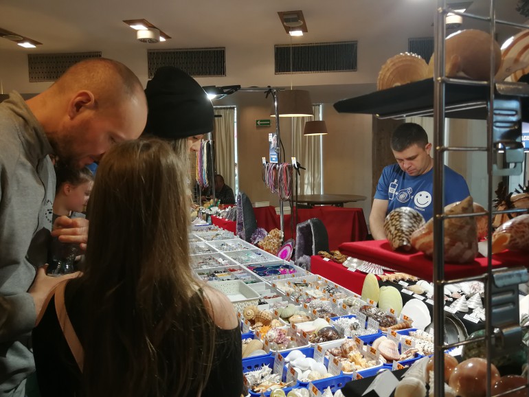 [FOTO] W Kieleckim Centrum Kultury giełda minerałów. Są prawdziwe skarby!