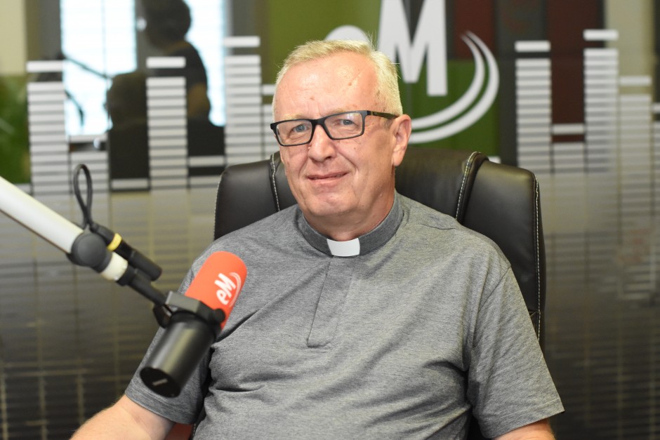 Ksiądz Dariusz Gącik: Prośmy o wstawiennictwo Matki Bożej Szkaplerznej