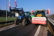 Rolnicy zablokowali drogi dojazdowe do Kielc