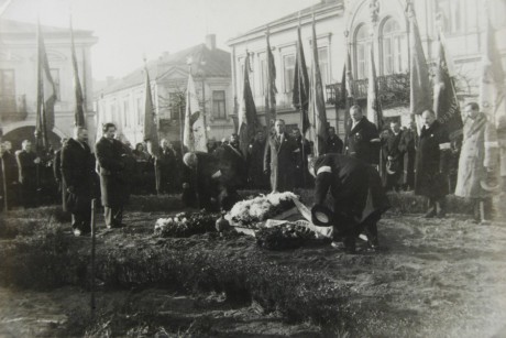 Grób Nieznanego Żołnierza w Kielcach