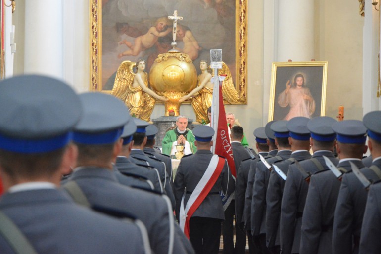 Bp Krzysztof Nitkiewicz: Bez poświęcenia policjantów nasza ojczyzna nie byłaby tak bezpieczna