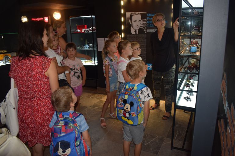 Wakacyjne podróżowanie w czasie - po co prawo jazdy? - warsztaty w Muzeum Dialogu Kultur