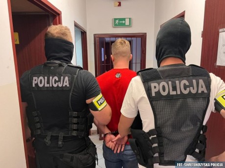 Świętokrzyscy policjanci rozbili zorganizowaną grupę przestępczą