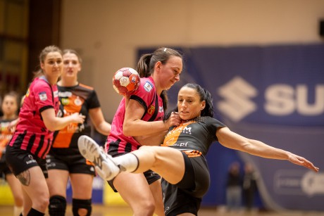Suzuki Korony Handball jedzie do mistrza Polski