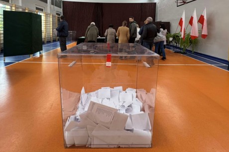 Nawrocki wygrywa w regionie. Trzaskowski najlepszy w Kielcach