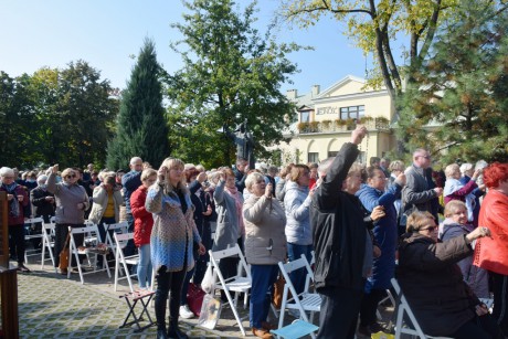 Róże Żywego Różańca pielgrzymowały do katedry