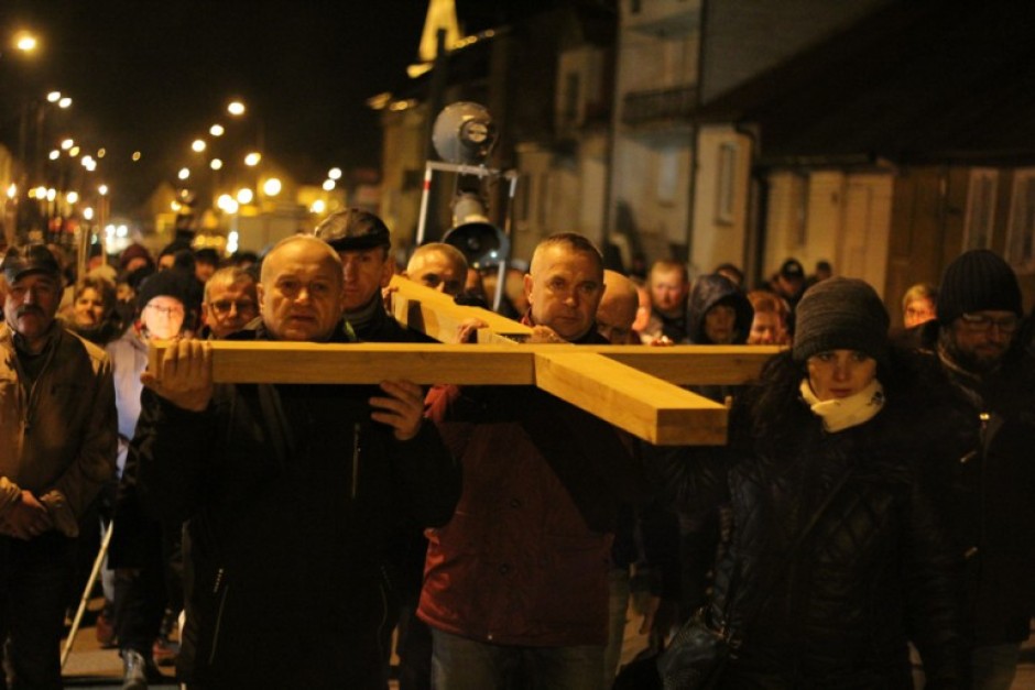 Droga Krzyżowa w intencji trzeźwości