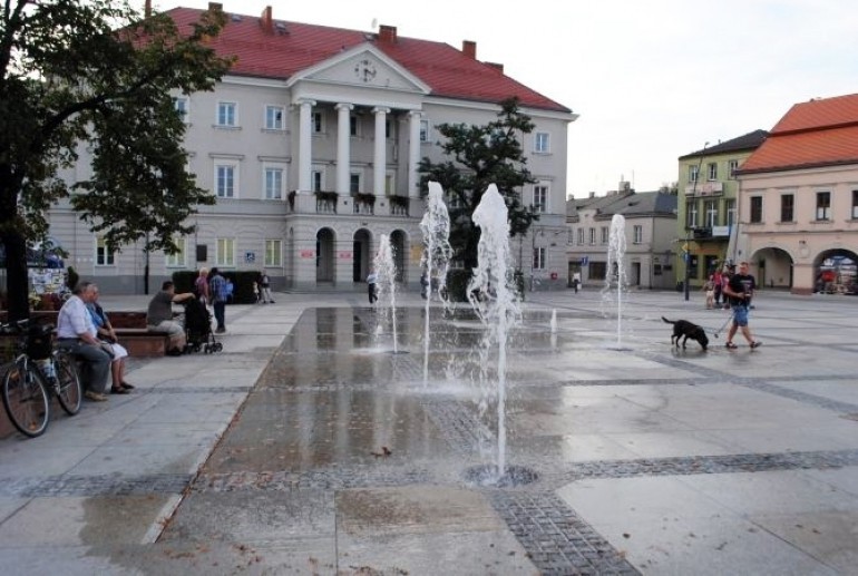 Fitch Ratings znów negatywnie o finansach Kielc