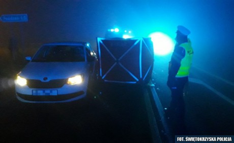 Śmiertelne potrącenie pieszego. Policja apeluje: noście odblaski!