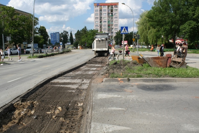 Budują buspas. Postoimy w korkach