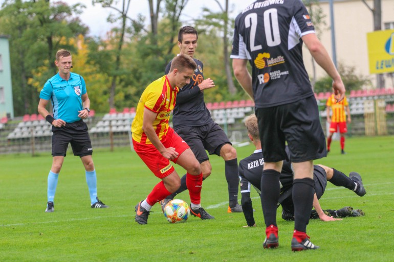 Trzecioligowe derby dla Korony. Grzesik: Młodzi chłopcy podnieśli rękawice i odnieśli zasłużone zwycięstwo