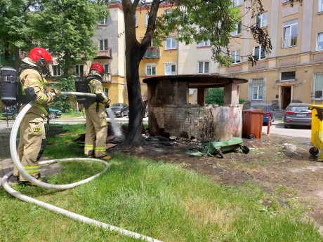 Pożar kontenera ze śmieciami przy ulicy Zagórskiej