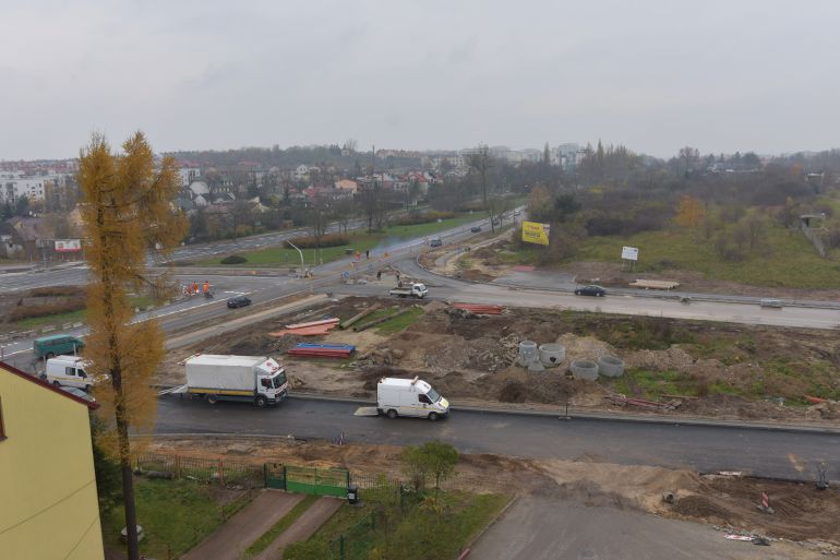 Kolejne utrudnienia na dopiero co otwartym skrzyżowaniu