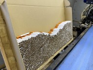 Z przestępstwa zrobili biznes. Nielegalna fabryka papierosów w powiecie kieleckim