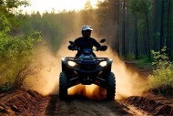Quadami i samochodami do lasu. Mieszkańcy zgłaszają nielegalne wjazdy