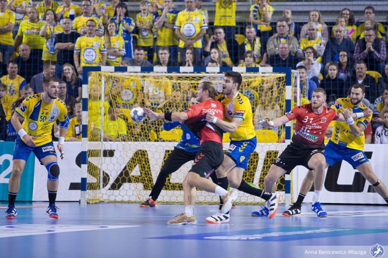 PGE VIVE gra arcyważny mecz w Veszprem. Kto zbliży się do "Zebr"?