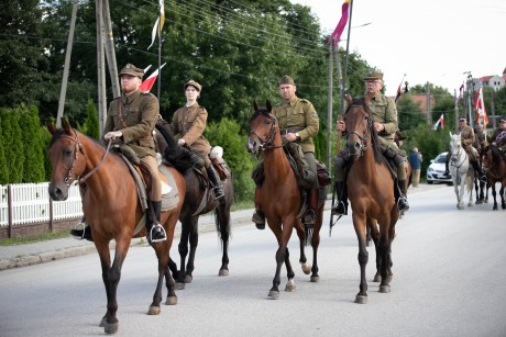 Kadrówka w Chęcinach. W sobotę wejdzie do Kielc