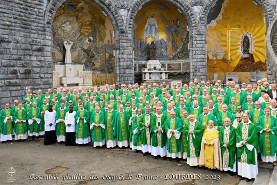 Biskup Jan Piotrowski brał udział w zebraniu Konferencji Episkopatu Francji