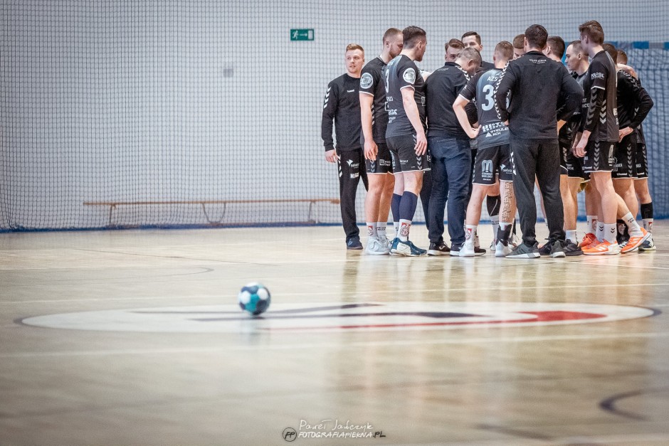 [CTS 04.07.2022] Mistrzowie z nową nazwą. Korona w blokach startowych. AZS UJK znika ze sportowej mapy Kielc