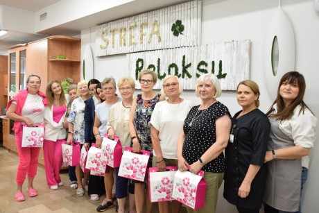 Warsztaty makijażowe dla pacjentek onkologii