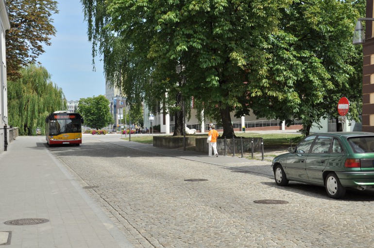 Będzie ponad sto nowych miejsc parkingowych w centrum?