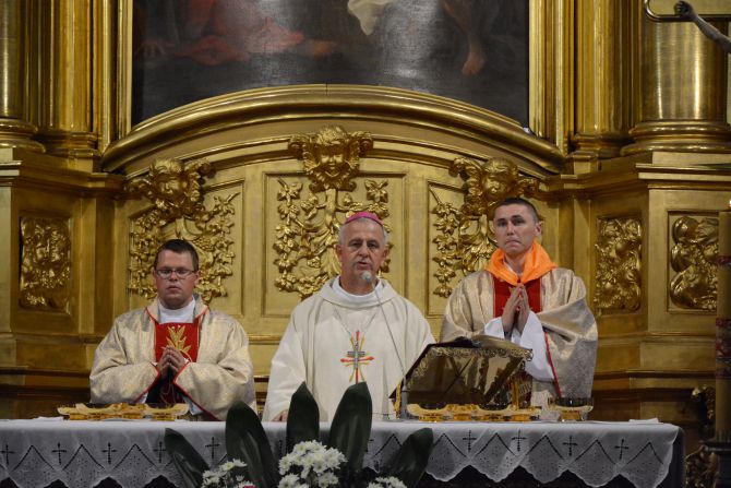 Eucharystia źródłem życia. Homilia w Katedrze