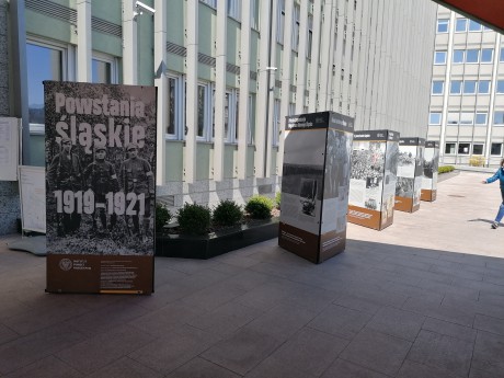 "Powstania Śląskie 1919 - 1921". W niedzielę otwarcie wystawy przed Urzędem Wojewódzkim