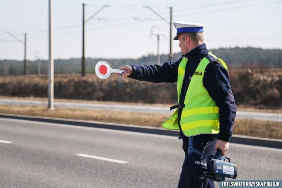 Nadmierna prędkość i alkohol. Jechał tak nie pierwszy raz