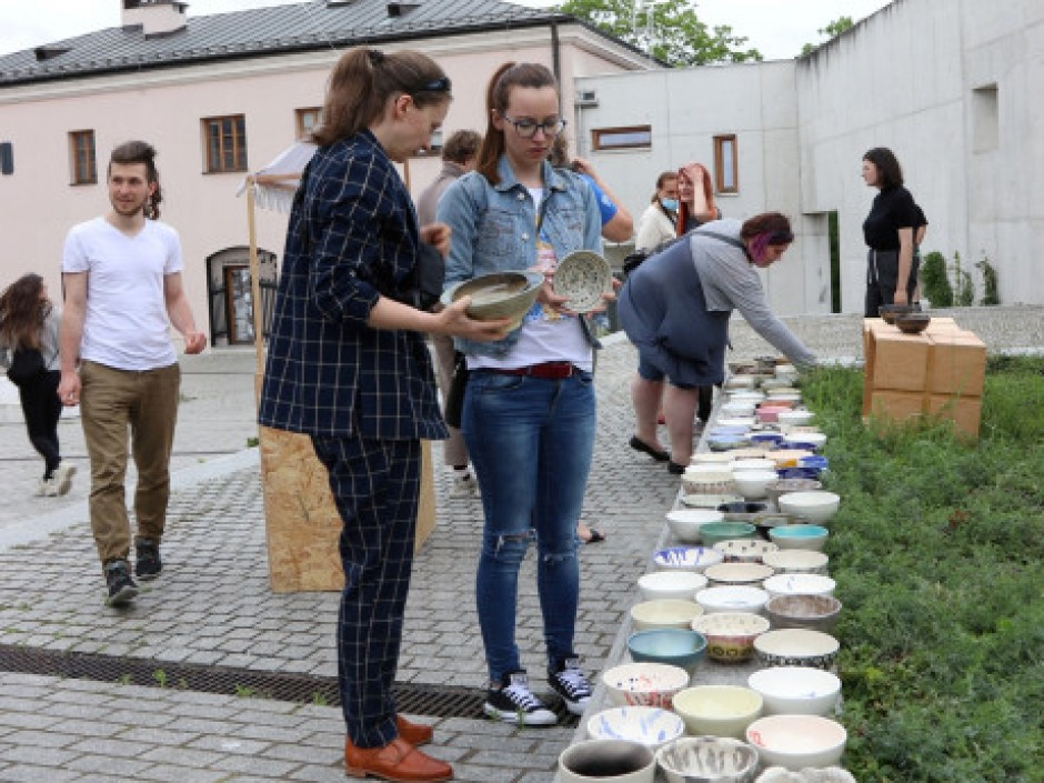 "Puste miski" po raz kolejny na Wzgórzu Zamkowym