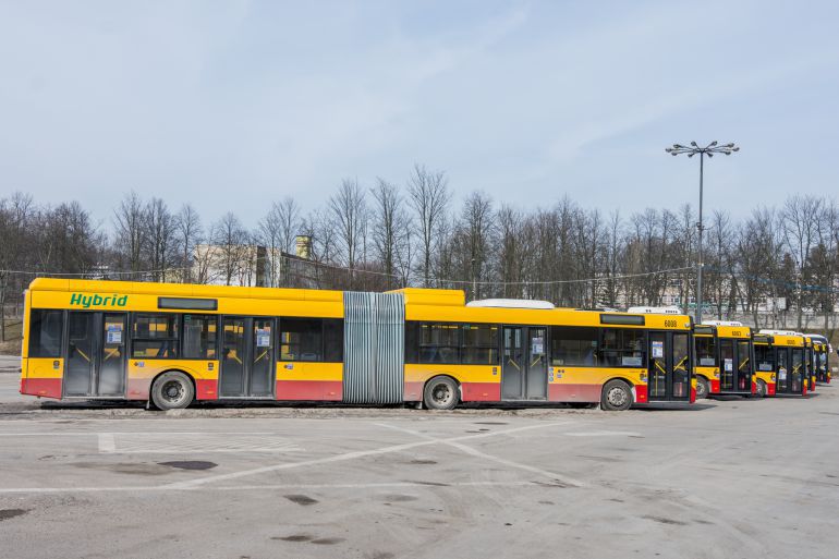 Hybrydy już sprawne. W końcu zapłacimy też kartą za bilet