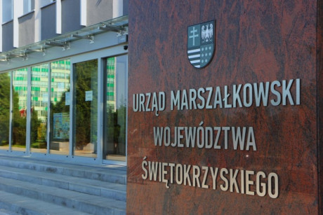 Przedsiębiorcy na razie nie złożą wniosków. Serwery urzędu zostały przeciążone