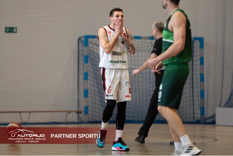 Akademicy pozostawieni bez szans. UJK Kielce przegrało z KKS Tarnowskie Góry