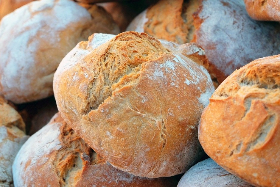 Święto Chleba w Ćmińsku. Odbędzie się dysputa między… wójtem a plebanem