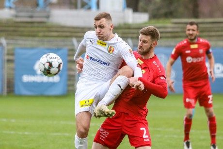 [WYNIKI I TABELA] Arka uciekła Koronie. Sandecja nie przestaje zadziwiać