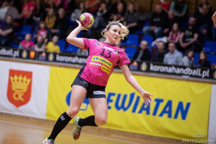 Sobota ze sportem. Korona Handball rozpocznie mecz przed południem  