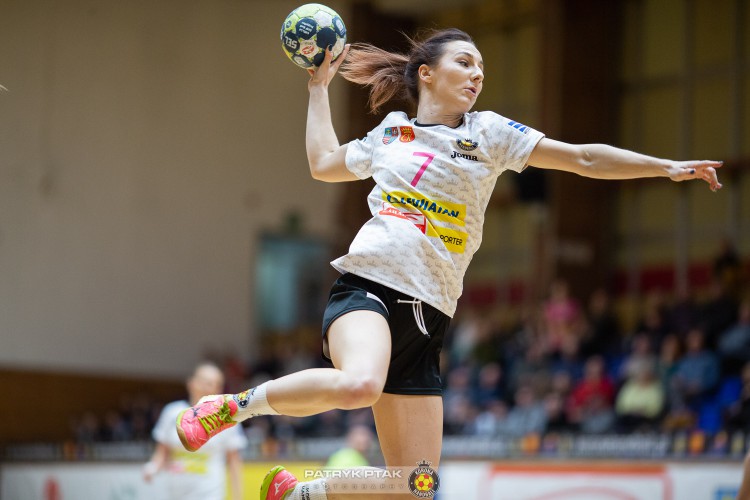 Korona Handball podejmuje URBIS Gniezno. Tetelewski: To zespół, który potrafi napsuć krwi najlepszym