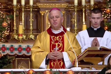 Bp Jan Piotrowski w Łagiewnikach „Tworząc eucharystyczną wspólnotę odpowiadamy na zaproszenie pana Jezusa”