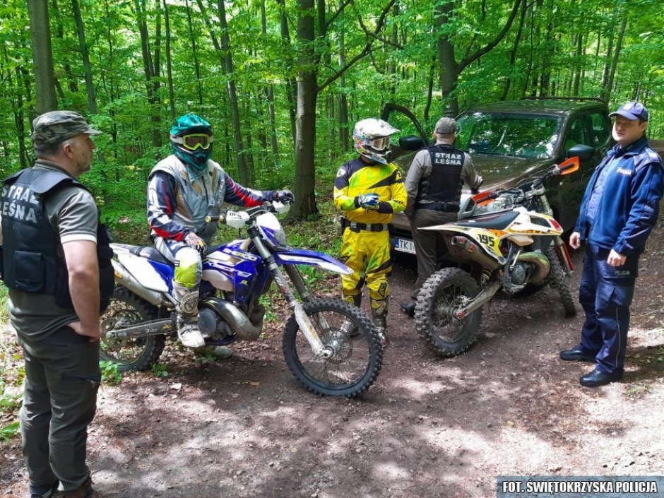 Leśnicy i policjanci połączyli siły. Motocykliści na celowniku