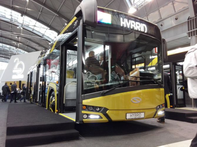 Autobusy przyszłości na targach