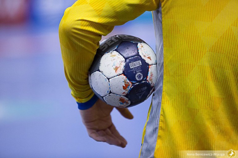 Korona Handball zawiesi treningi. PGE VIVE czeka na decyzje EHF