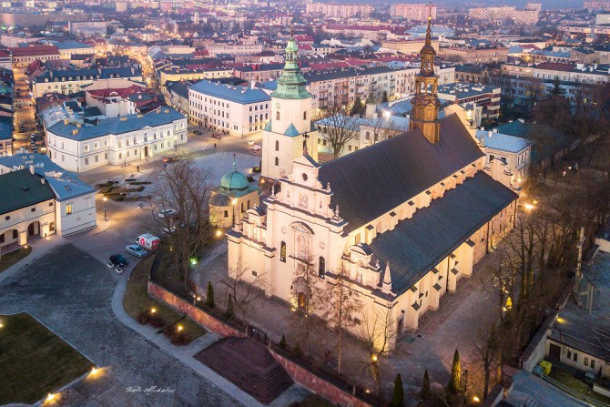 Msza święta polsko - węgierska w katedrze w Kielcach