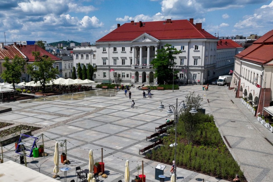 W kieleckim Ratuszu można używać feminatywów